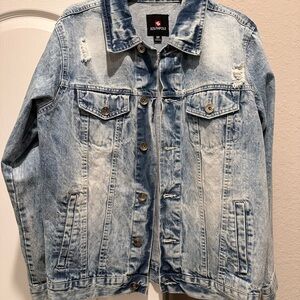 Men’s brand new Southpole Jean jacket.